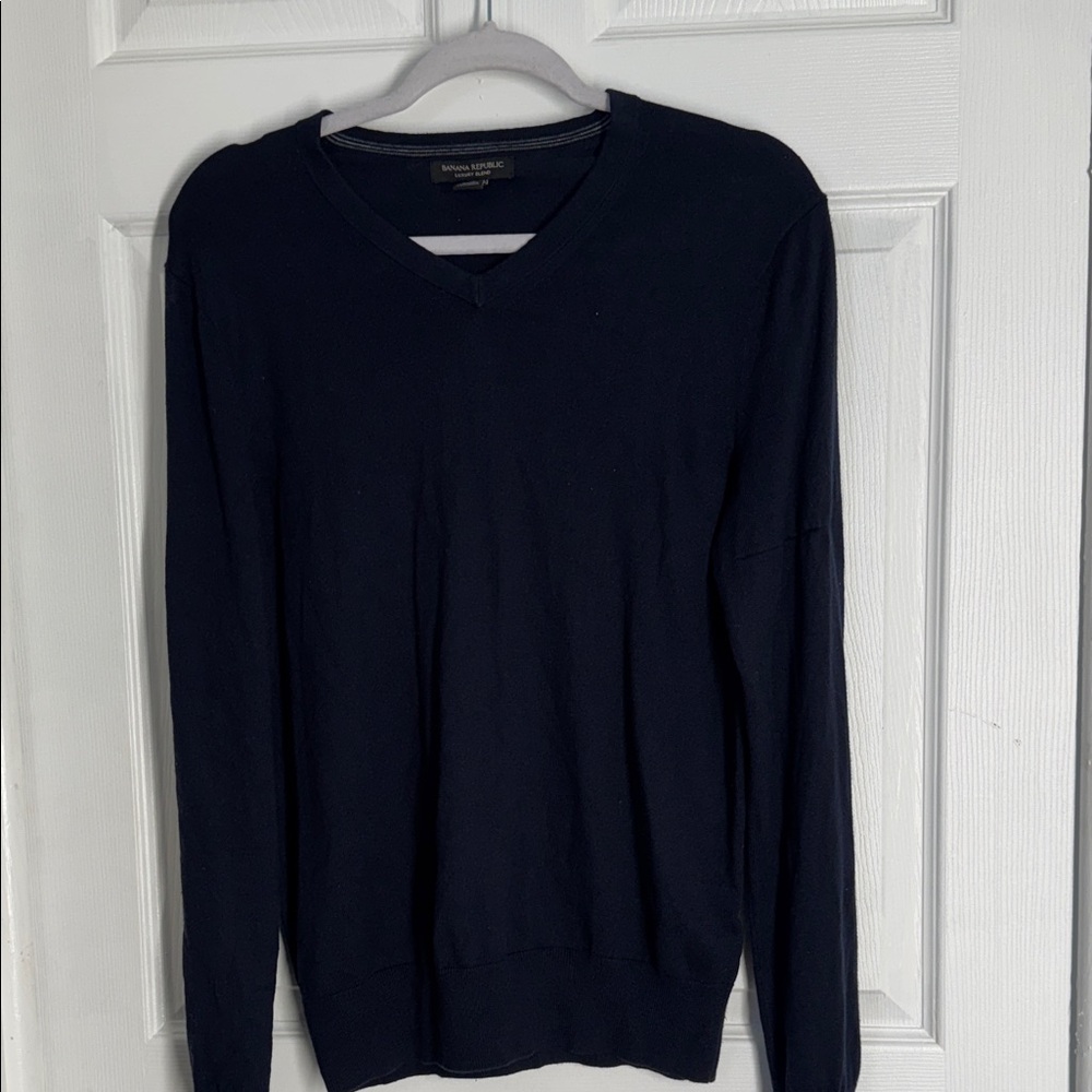 Banana Republic Men's Dark blue V-Neck Sweater